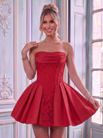 Satin A Line Strapless Sleeveless Lace Applique Short Homecoming Dresses