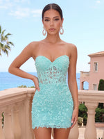 Lace Appliques Sheath Strapless Sleeveless Homecoming Dresses
