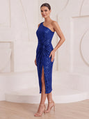 Sheath/Column Cocktail Dresses with Slit Metallic One Shoulder Sequin Sleeveless Tea Length Evening Party Dresses with Pleats/Back Zipper