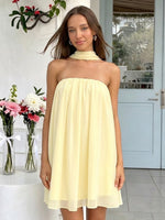 Chiffon Strapless A Line Sleeveless Short Homecoming Dresses with Scarf