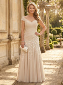 Chiffon V Neck A Line Long Mother of the Bride Dresses with Lace