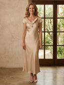 Satin V Neck Mermaid Long Mother of the Bride Dresses