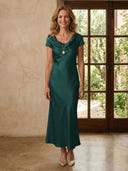 Satin V Neck Mermaid Long Mother of the Bride Dresses